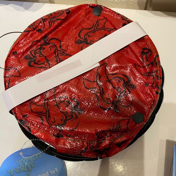 Topsy Turvy Easy Gardening by Bill Felknor Hanging Upside Down Pepper Planter - Picture 3 of 3